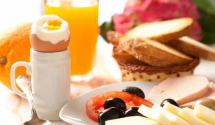 Кои храни пазят и кои храни вредят на черния ни дроб?