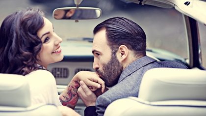 Самочувствието на мъжа страда, когато жената печели повече от него