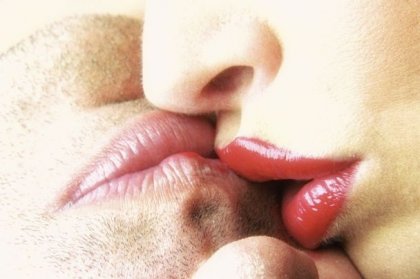 Освежете позаспалите отношения с целувка