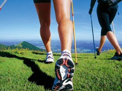 Ходенето пеша е добро почти колкото лекарствата за сваляне на кръвното налягане