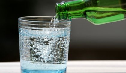 Газираната вода е полезна при махмурлук
