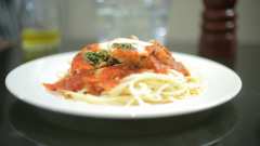 Диета за здрав черен дроб: рецепта за ароматни пилешки гърди