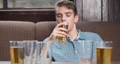 Възможните ползи от алкохола не надвишават рисковете!