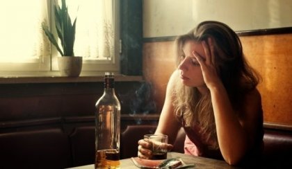 Алкохолът е по-скоро вреден, отколкото полезен