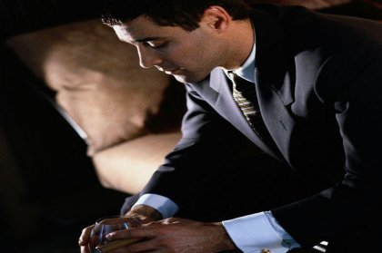 Алкохолна депресия - двойното прецакване!