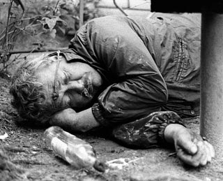 Наранявания от случайни инциденти застрашават хората, отдали се на дългогодишно пиянство