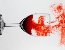 Отказвам алкохола, защото ми омръзна да ме мислят за отрепка!