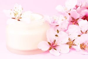 Изследователи: обичайната козметика може да е смъртоносна