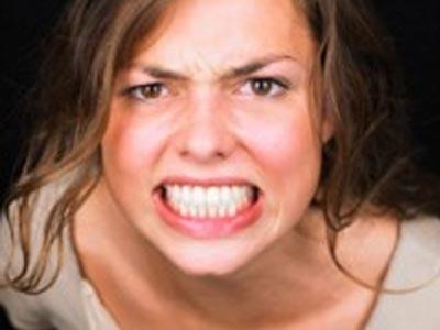 Какви са симптомите на дълго скриваните емоции?