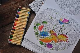 Книги за оцветяване помагат при стрес