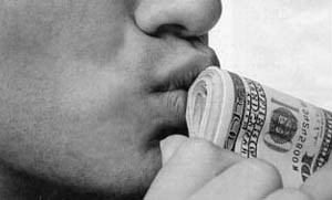 Доказано: материализмът убива любовта